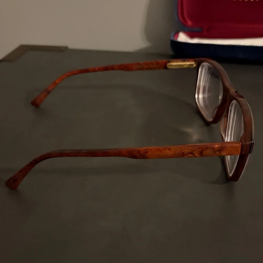 Gucci Dark Brown Designer Frames - unisex (AUTHENTIC) gently used prescription. - Picture 5 of 9